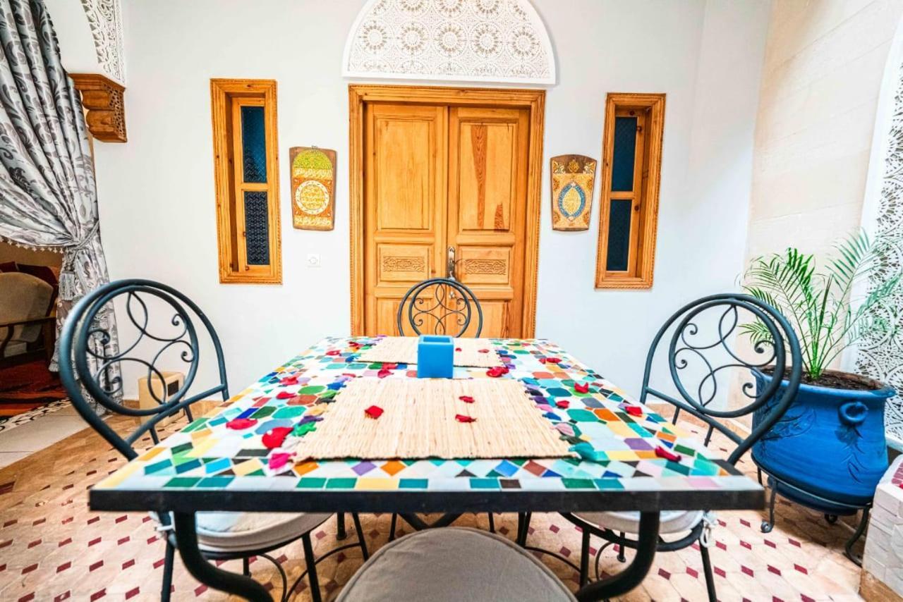 Riad Kiyanjana Marrakesh Exterior photo