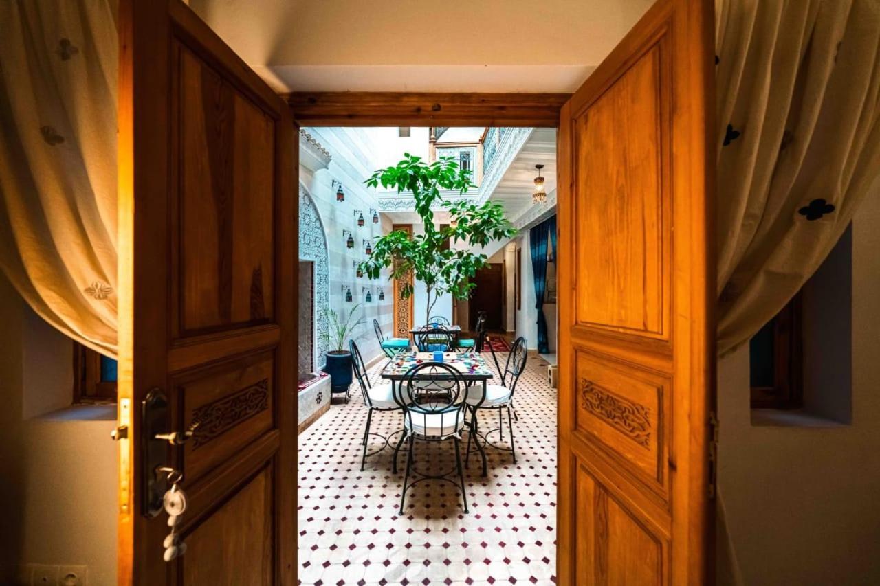 Riad Kiyanjana Marrakesh Exterior photo