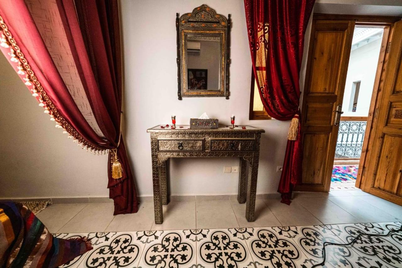 Riad Kiyanjana Marrakesh Exterior photo