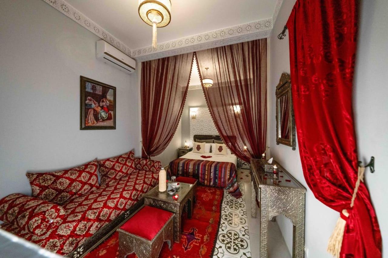 Riad Kiyanjana Marrakesh Exterior photo
